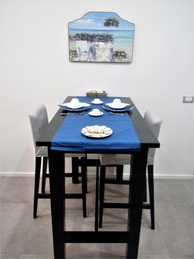Symposion B&B Apart Napoli Bagian luar foto