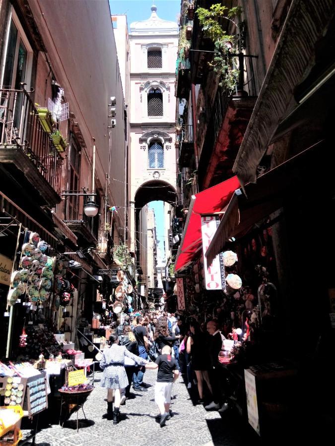 Symposion B&B Apart Napoli Bagian luar foto