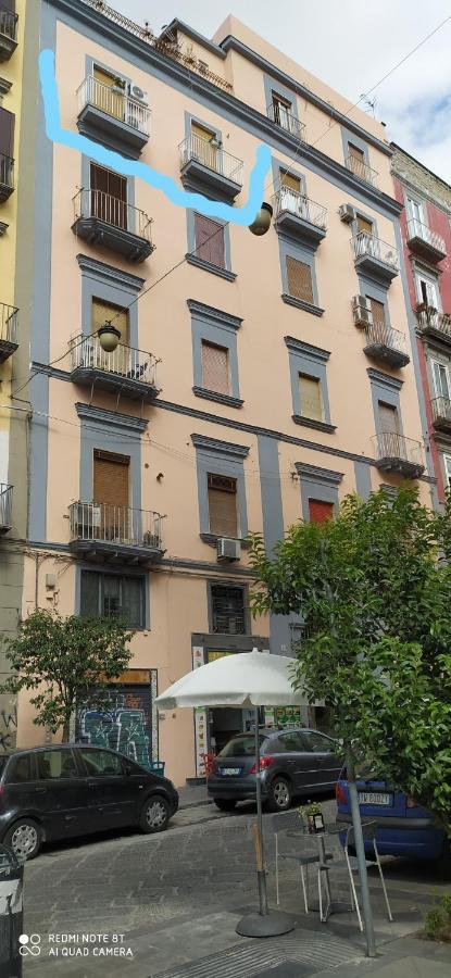 Symposion B&B Apart Napoli Bagian luar foto