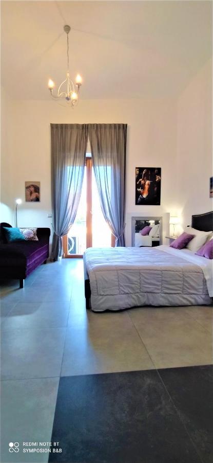 Symposion B&B Apart Napoli Bagian luar foto
